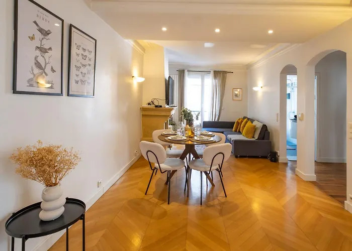Spacious For 6 People Appartamento Parigi