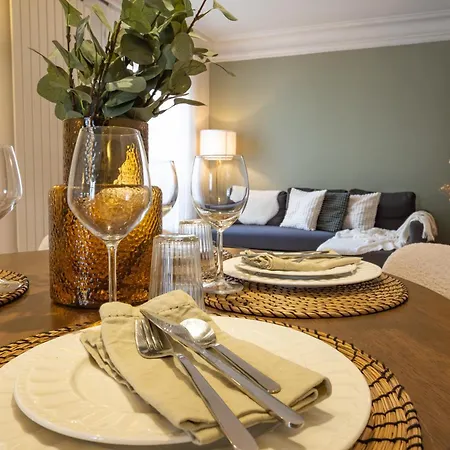 Spacious For 6 People 巴黎