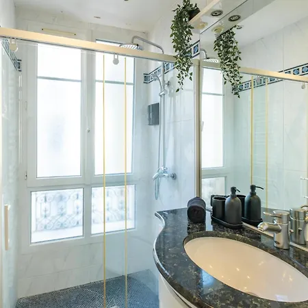 Spacious For 6 People 公寓