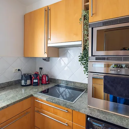 公寓 Spacious For 6 People *