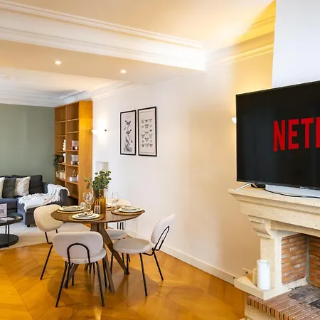 Spacious For 6 People *