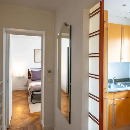 公寓 Spacious For 6 People